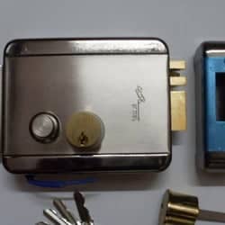 ALBA DOOR LOCK