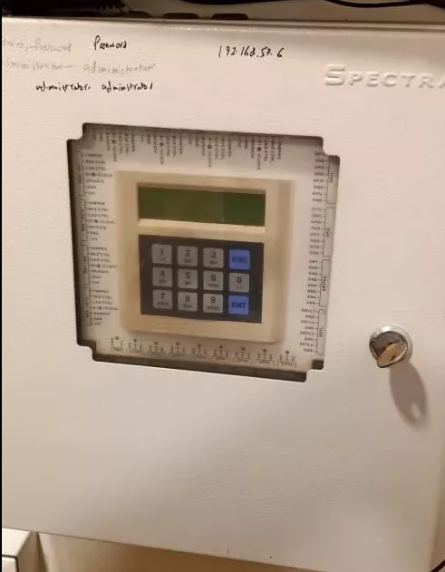 Spectra four door controller