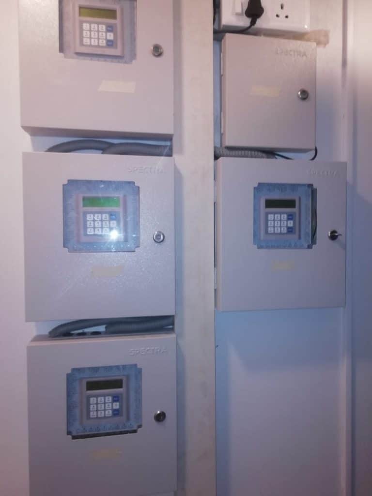 2 and 4 door access control panel